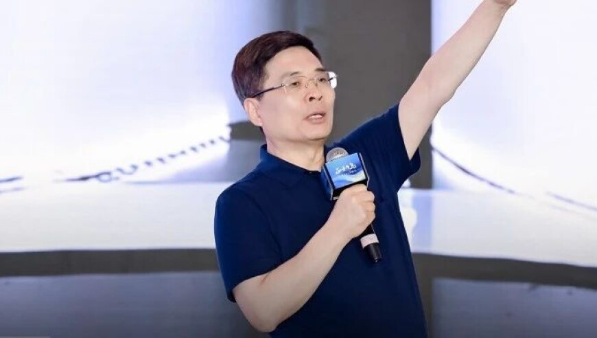 四肖香港四肖八码中特,周深 给外国人一点国风震撼,精准解释落实及其象征意义_定制版V4.54
